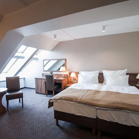 Hotel Gem