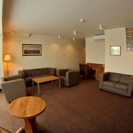 Gem Hotel