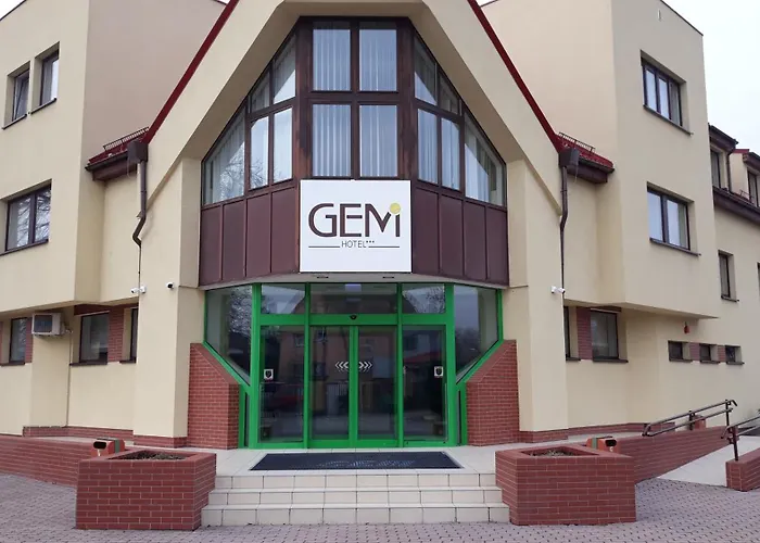 Gem Hotel 3*
